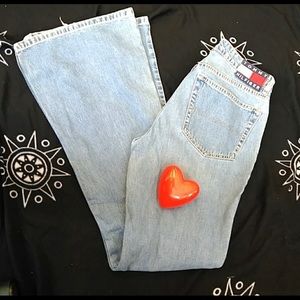 ✨VINTAGE✨ Tommy Hilfiger bell bottom jeans